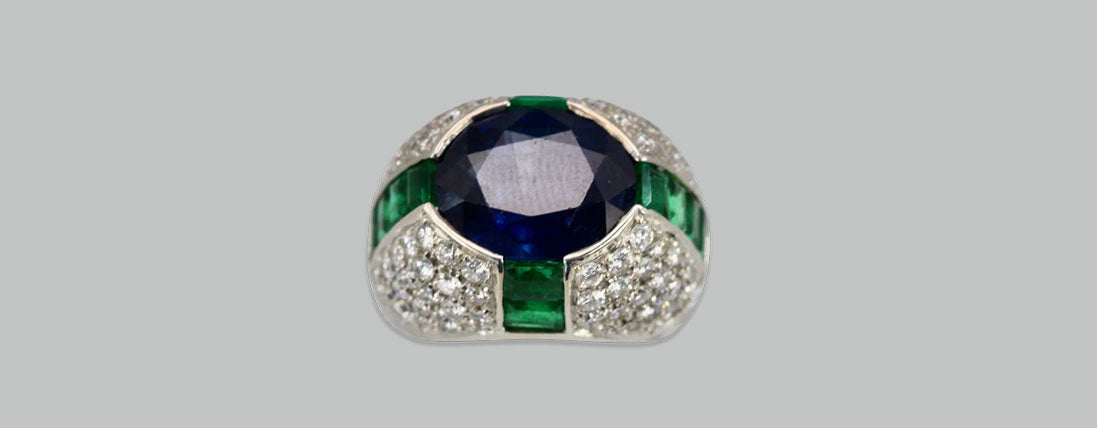 The enduring brilliance of Bulgari’s Trombino Sapphire Emerald Diamond Ring that redefines timeless luxury