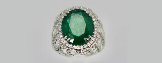 How the Oval Emerald 12.25 Carat Ring captures the enduring allure of luxury craftsmanship