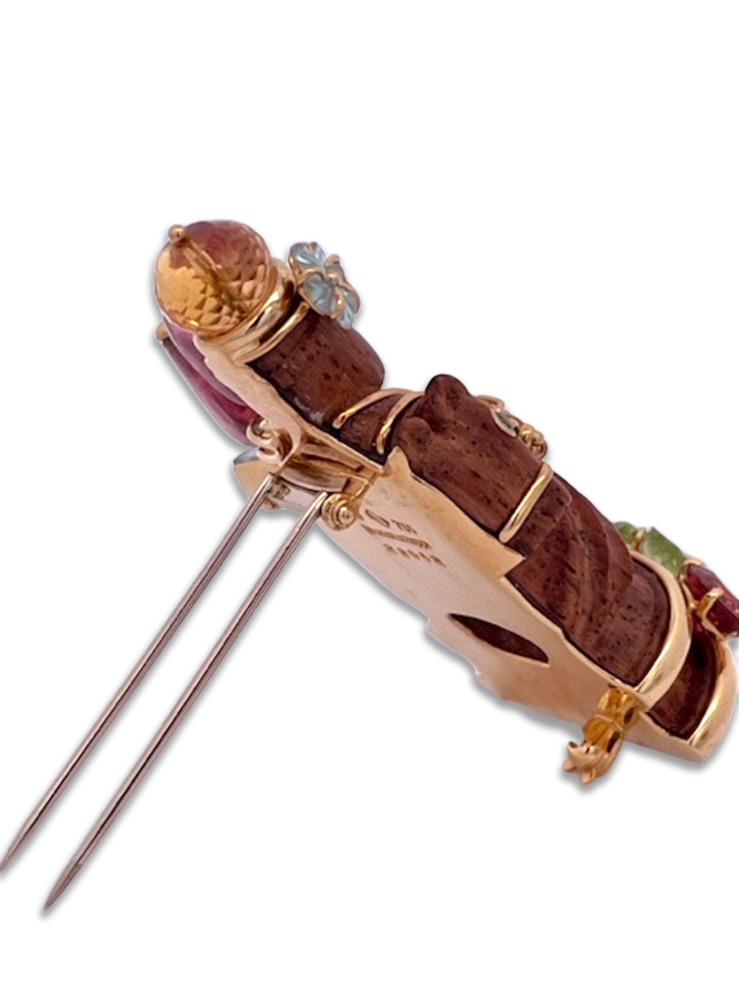 Chessman brooch by Schepps