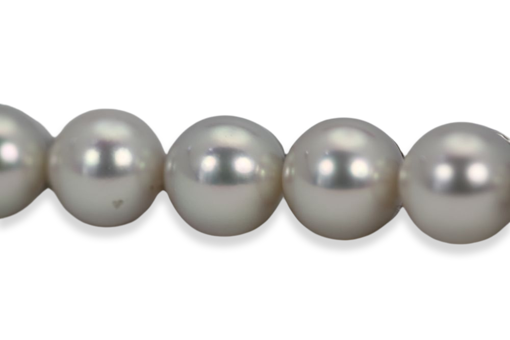 Estate Akoya Pearl Bracelet With Diamonds