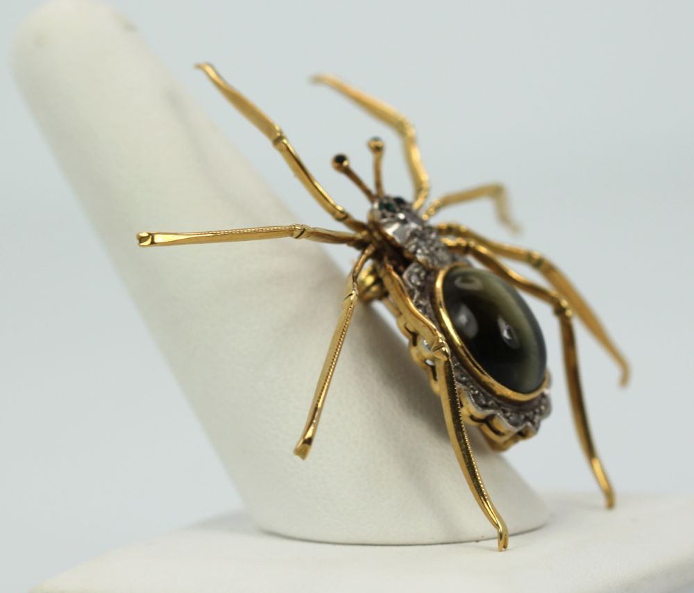 Retro Cat's Eye Chrysoberyl Spider Brooch