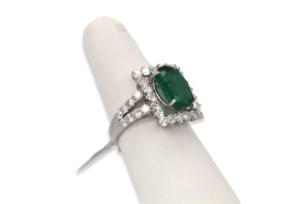Emerald Diamond Ring
