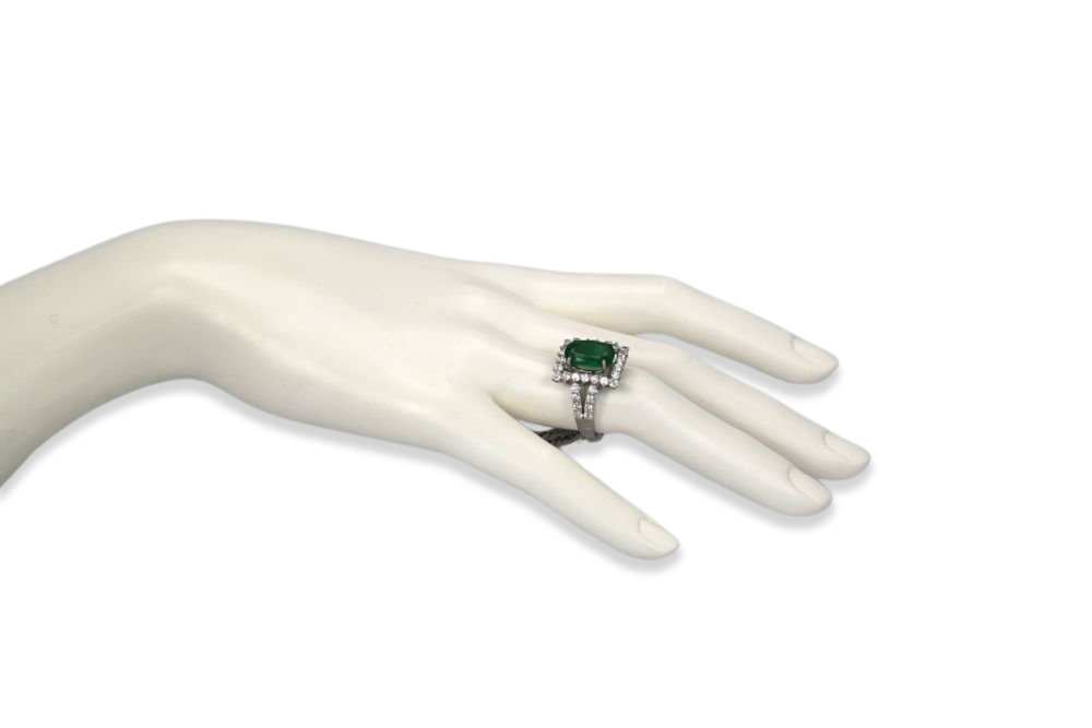 Emerald Diamond Ring