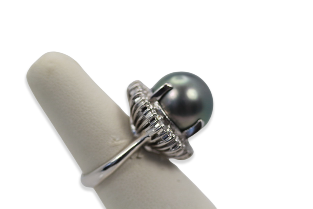 Tahitian Black South Sea Pearl Ring
