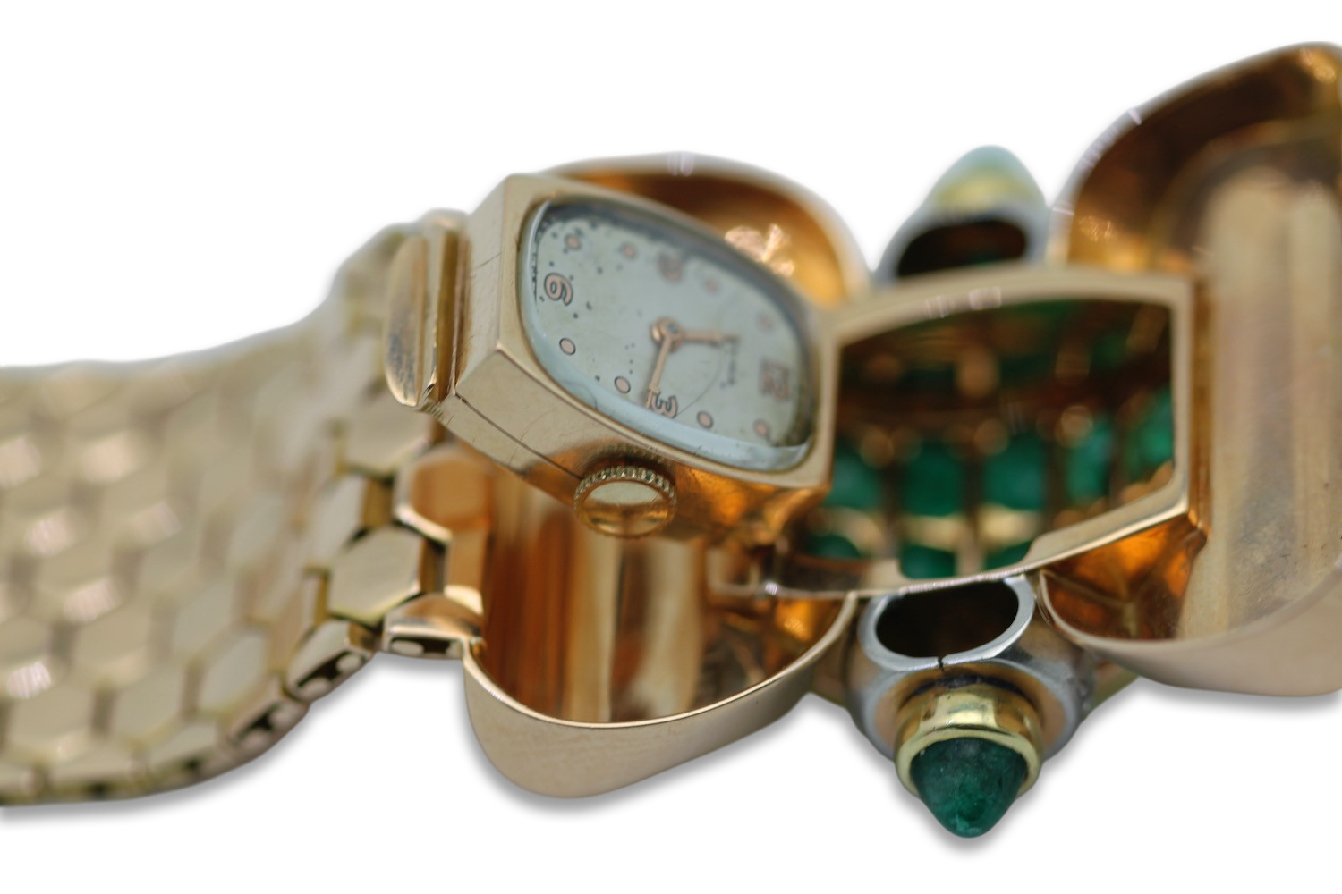 Retro Diamond Emerald Covered Wristwatch
