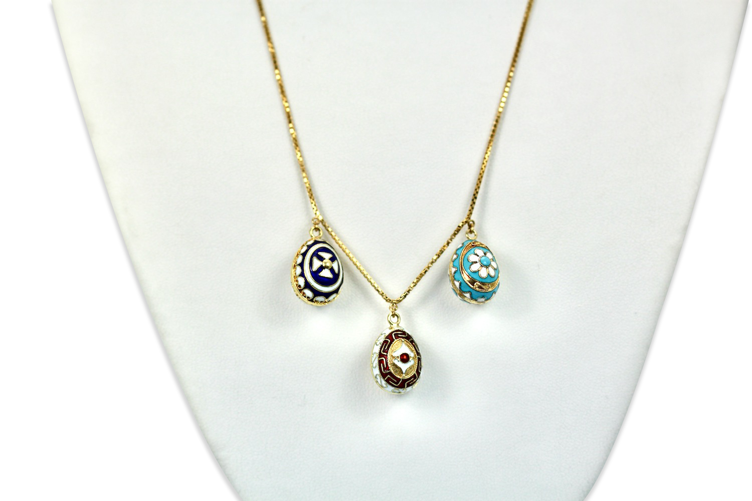 18K Yellow Gold Russian Enamel Egg Necklace