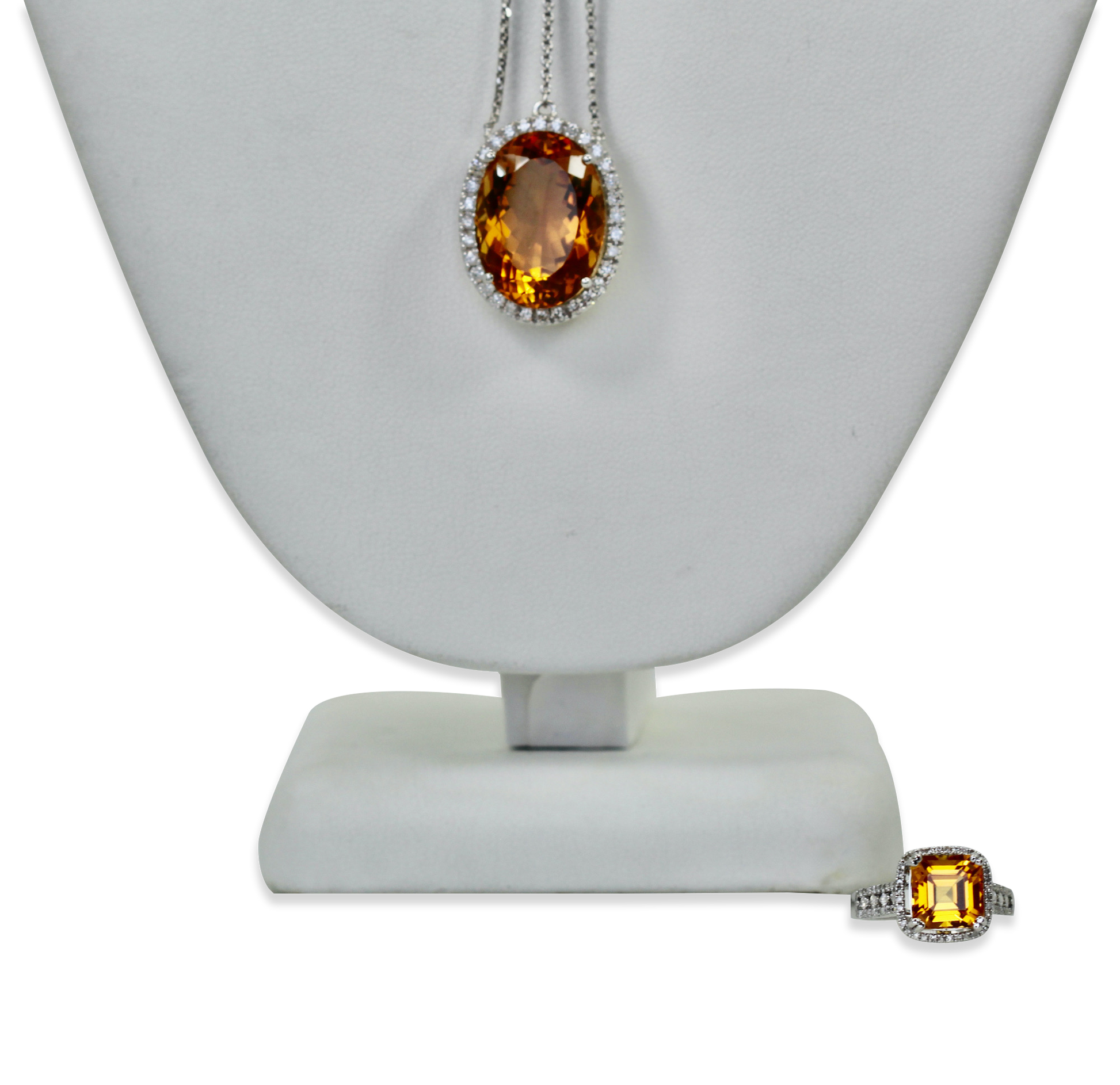 Yellow gemstone necklace with diamonds