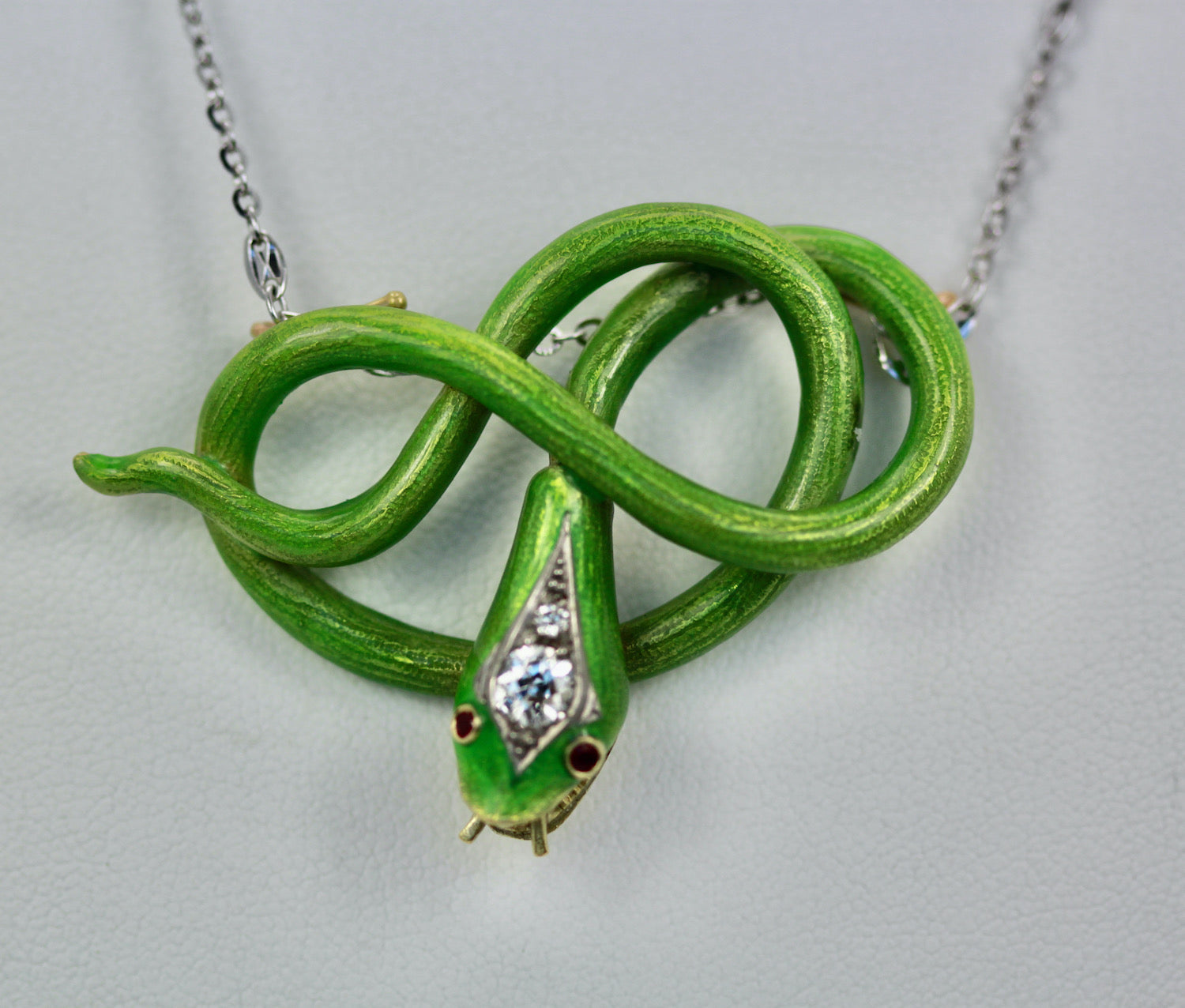 18K Victorian serpent pendant