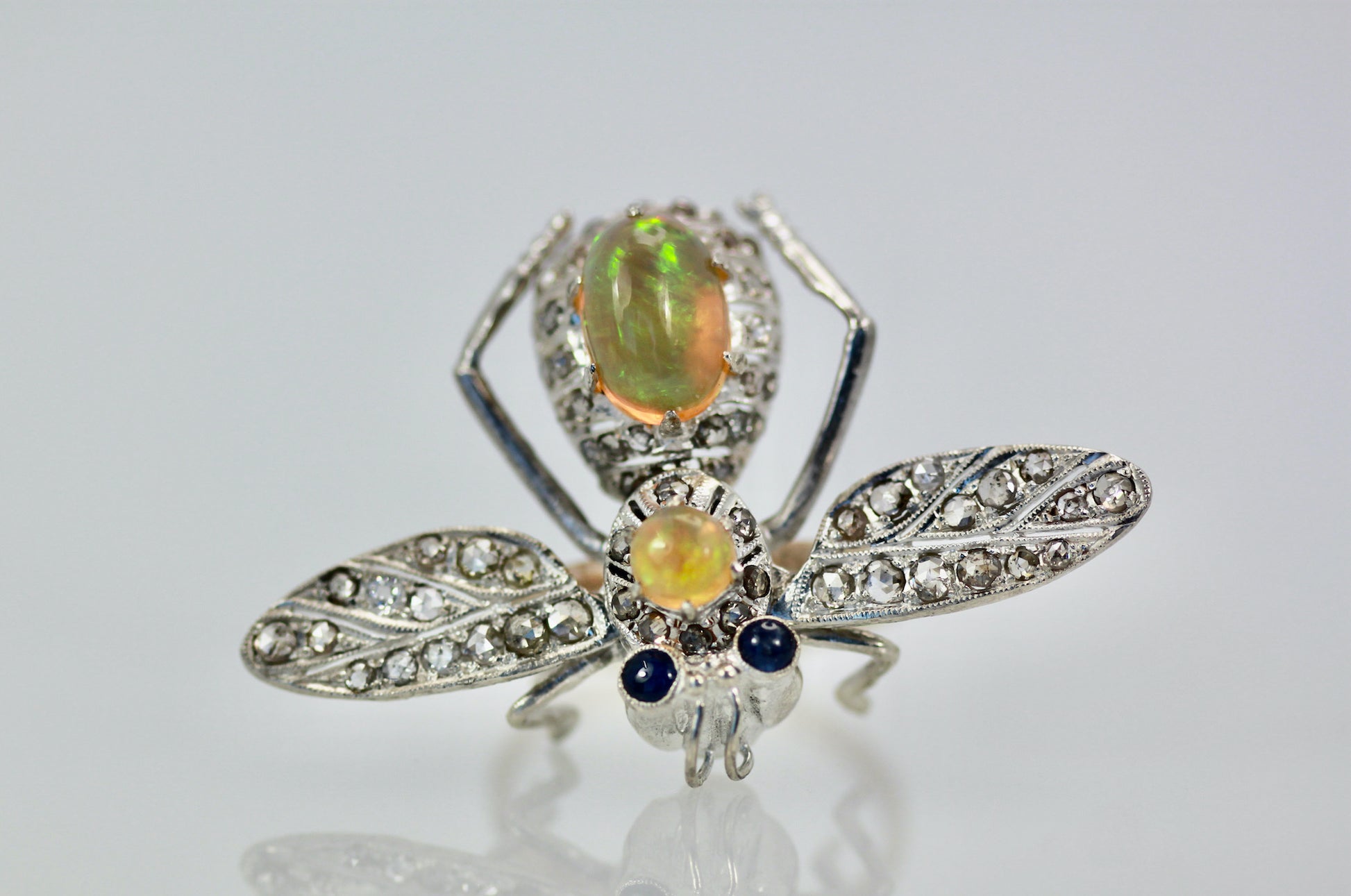 Silver-winged butterfly, 14K gold