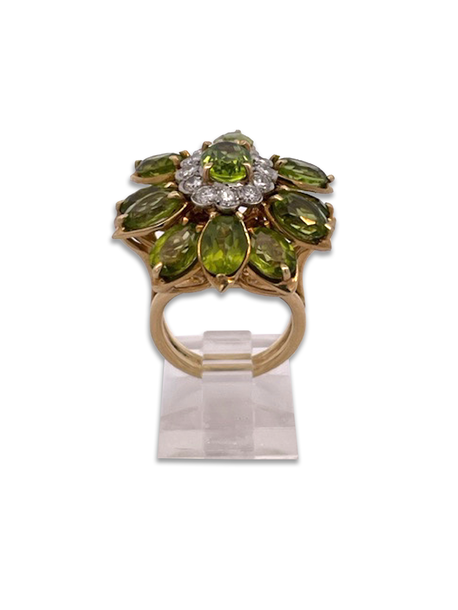 Vintage-style Peridot and Diamond ring