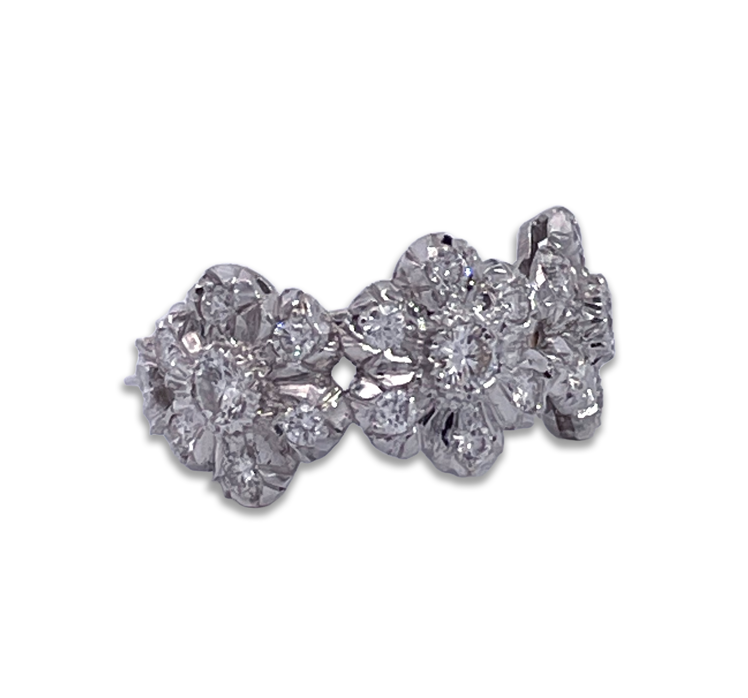 Buccellati 3-blossom ring