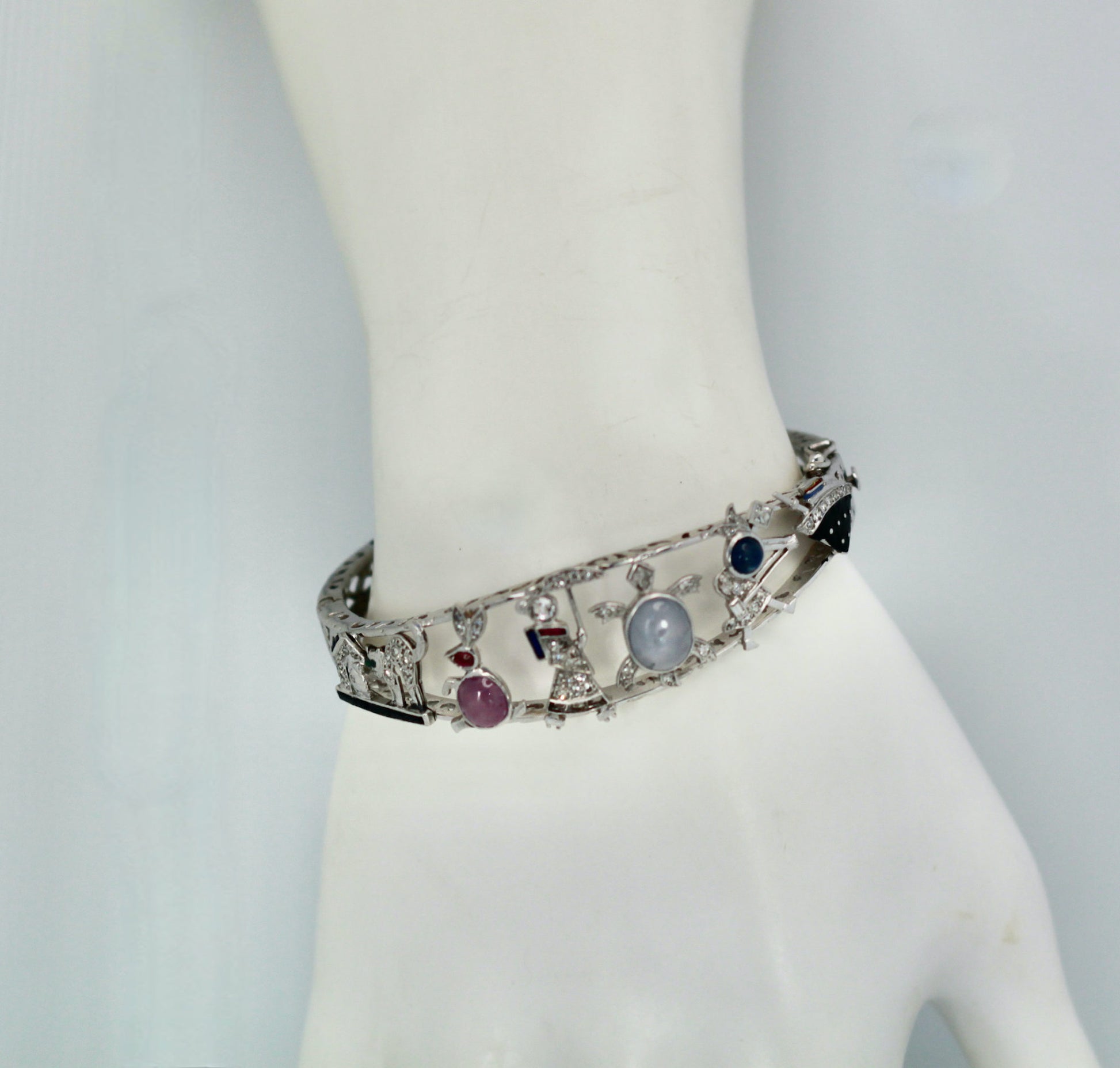 Deco-style platinum bracelet