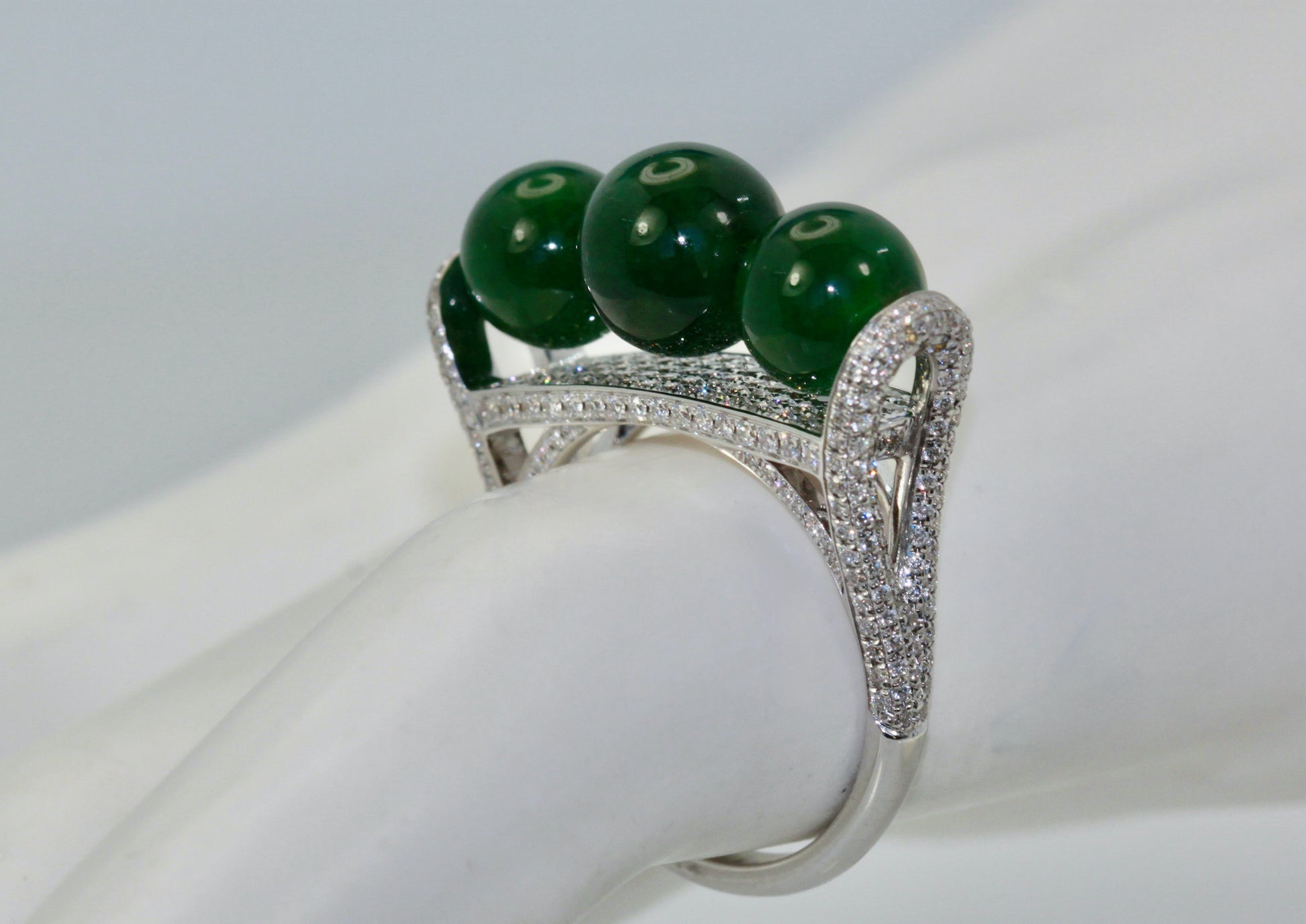 Jadeite Bead and Diamond Ring