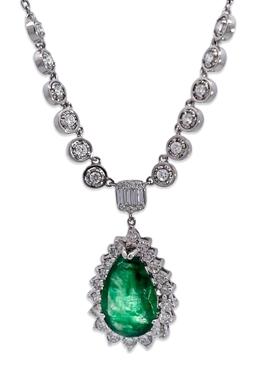 Diamond halo emerald ring