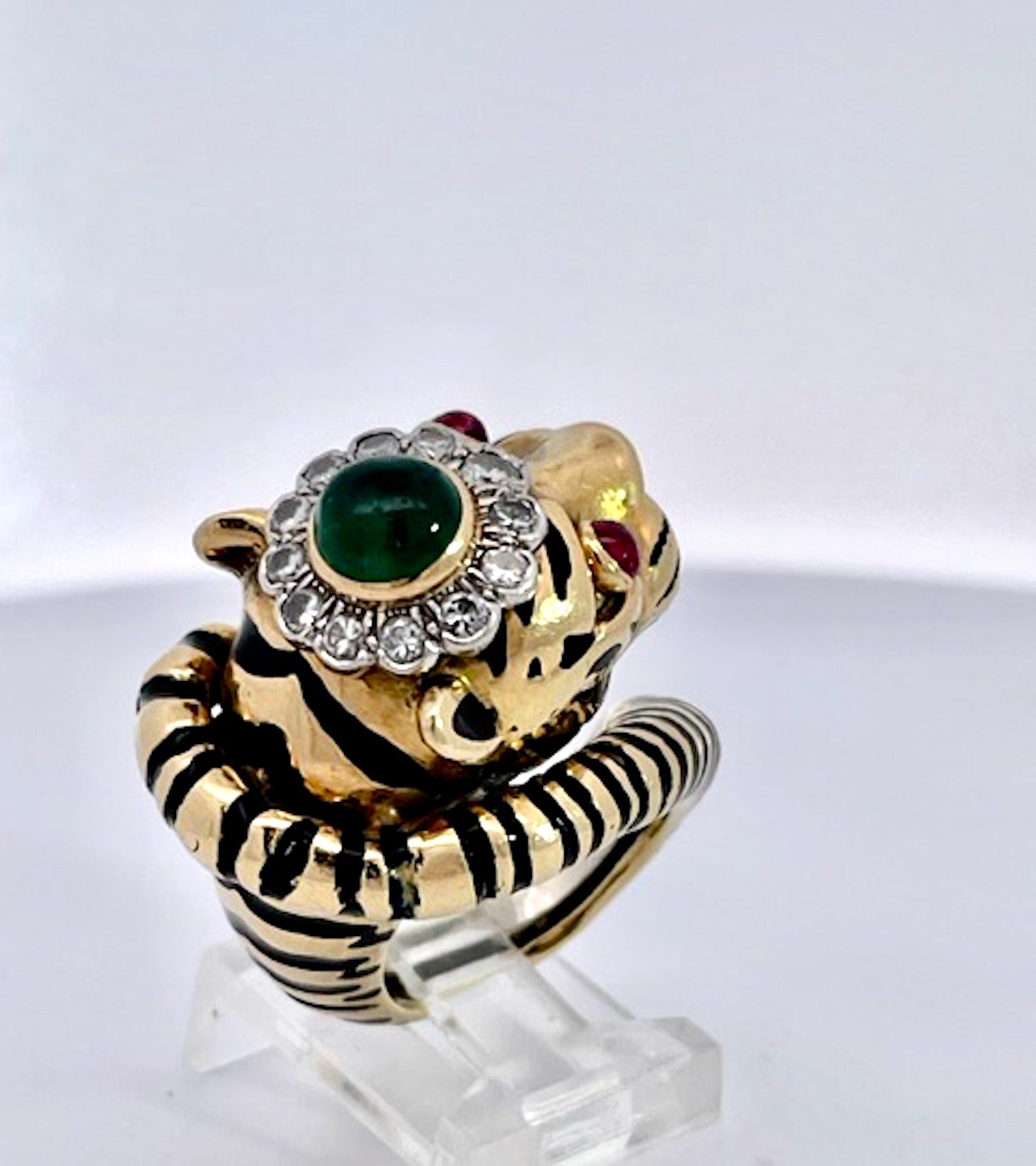 Tiger ring with ruby eyes