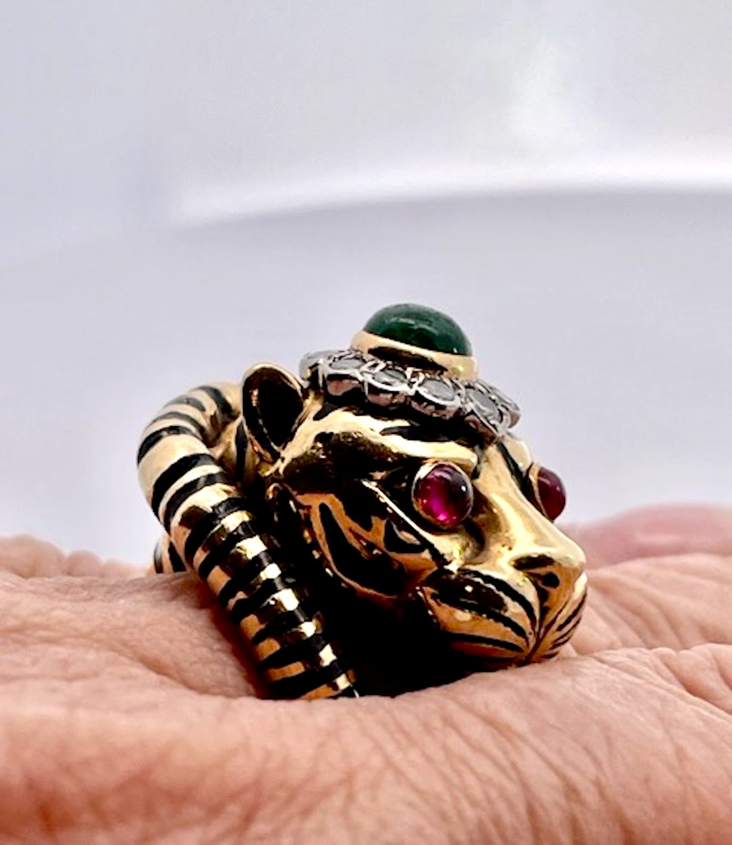 Tiger ring with ruby eyes