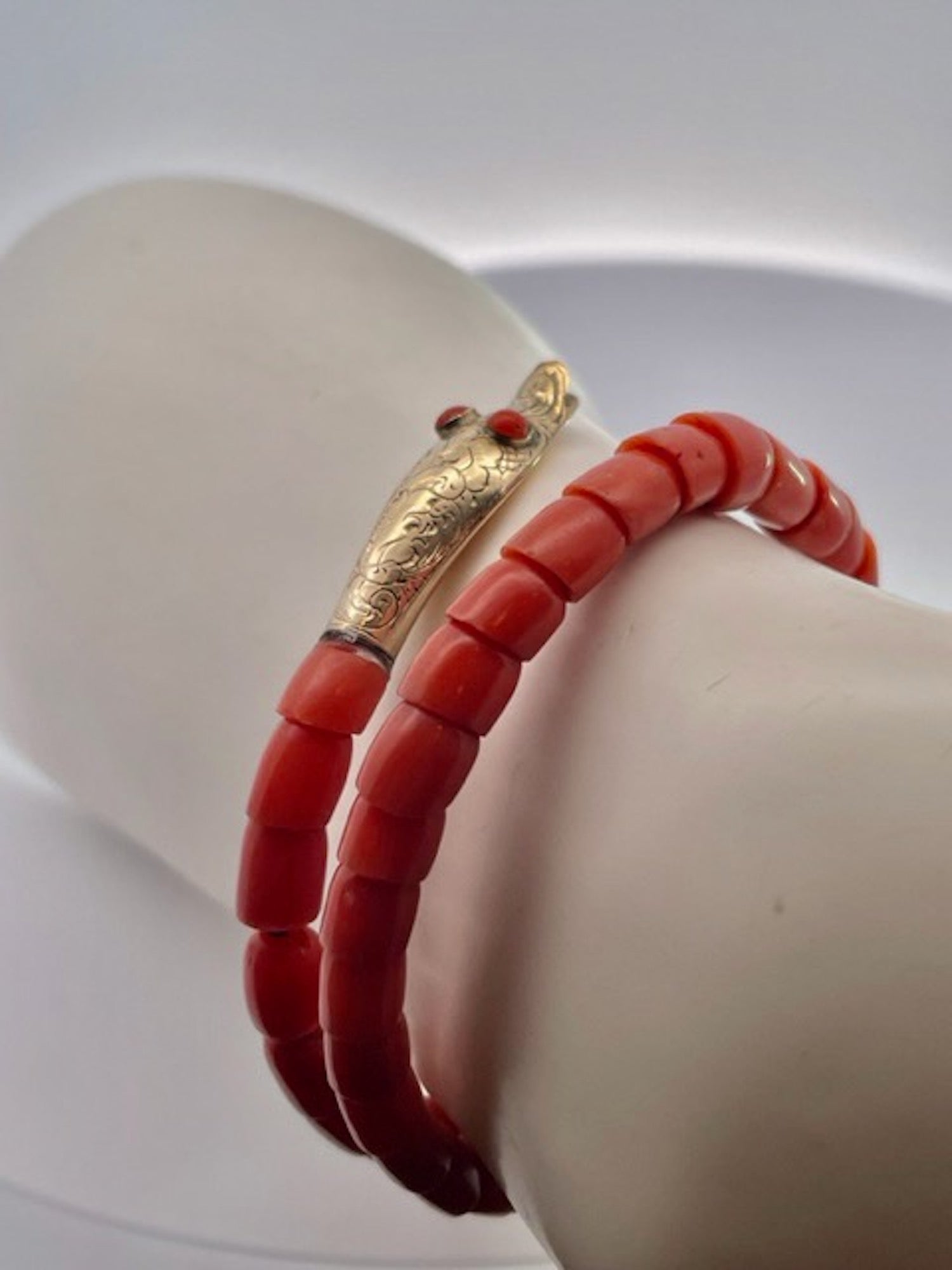 Yellow gold snake bracelet, 9K