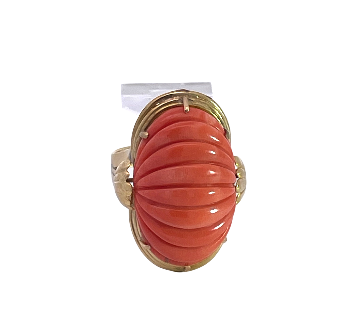 Vintage Gold Ring with Ribbed Coral