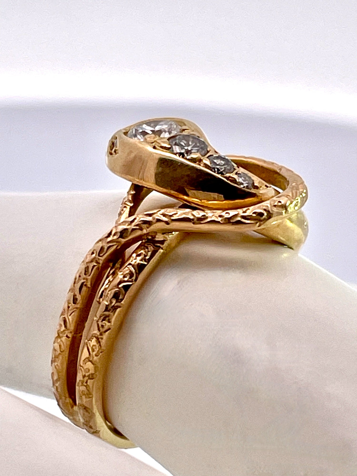 18K Snake Ring with Diamond Eyes