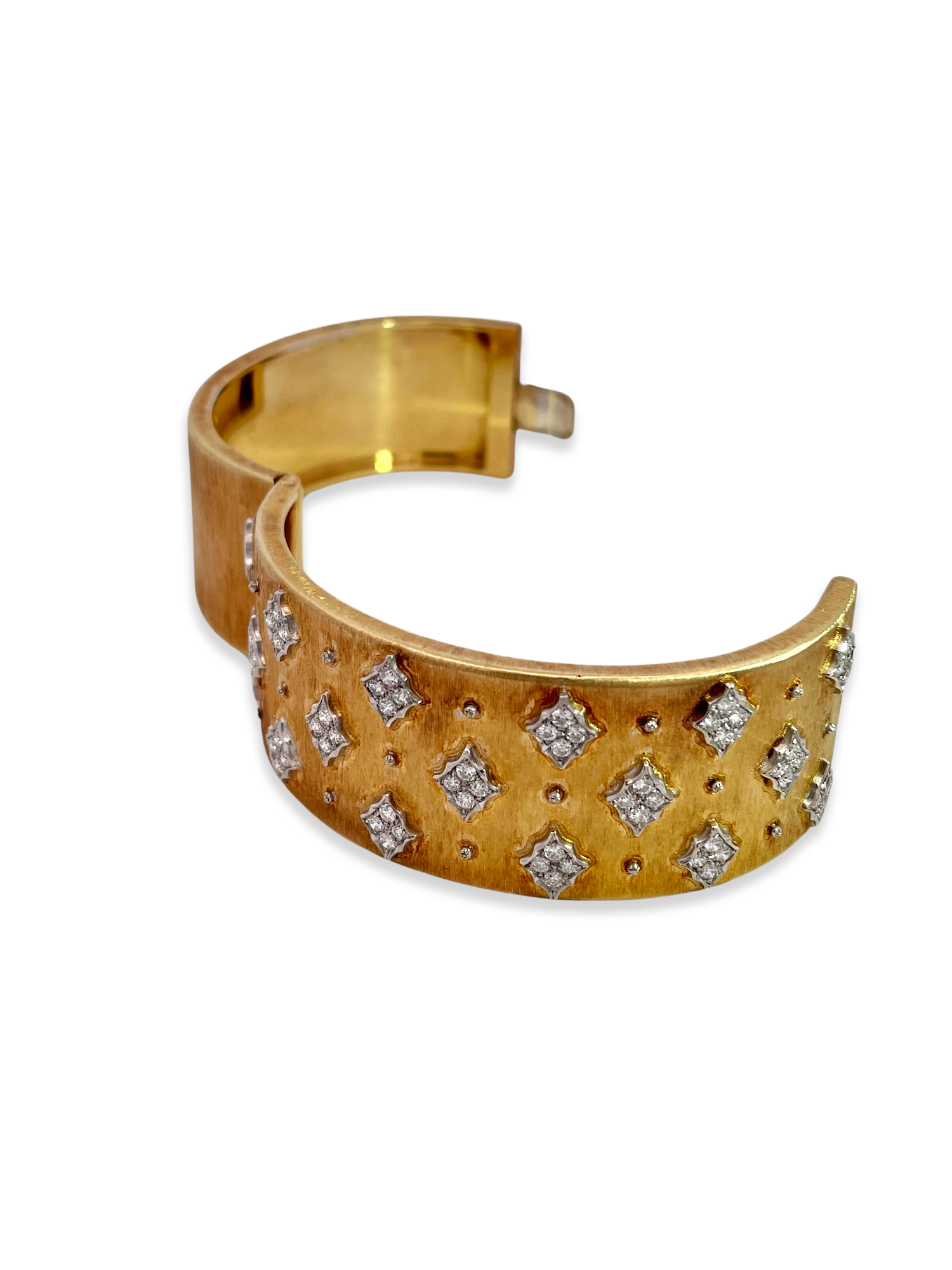 Buccellati diamond bracelet