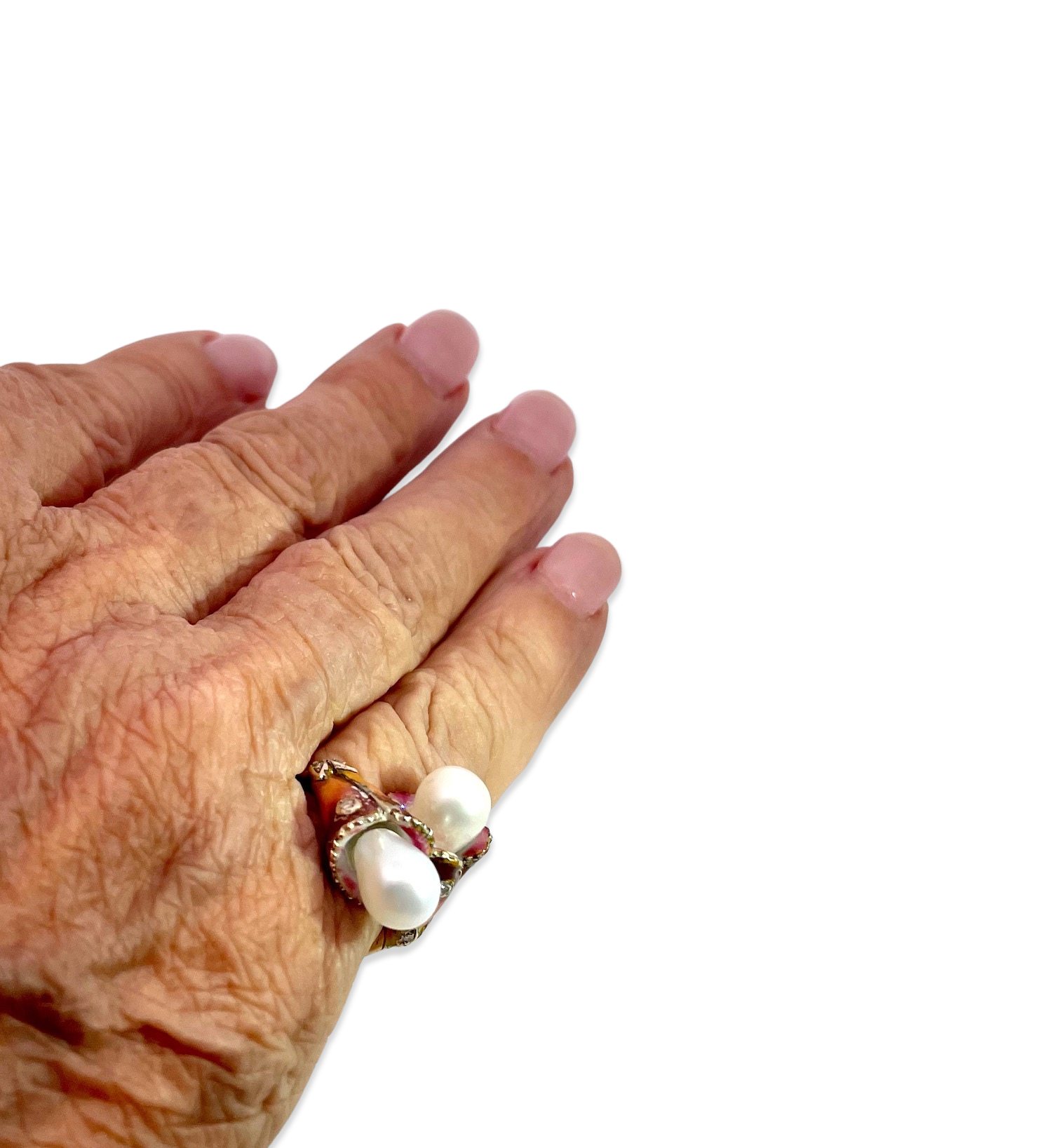 Enamel Ring with Pearls and Diamonds