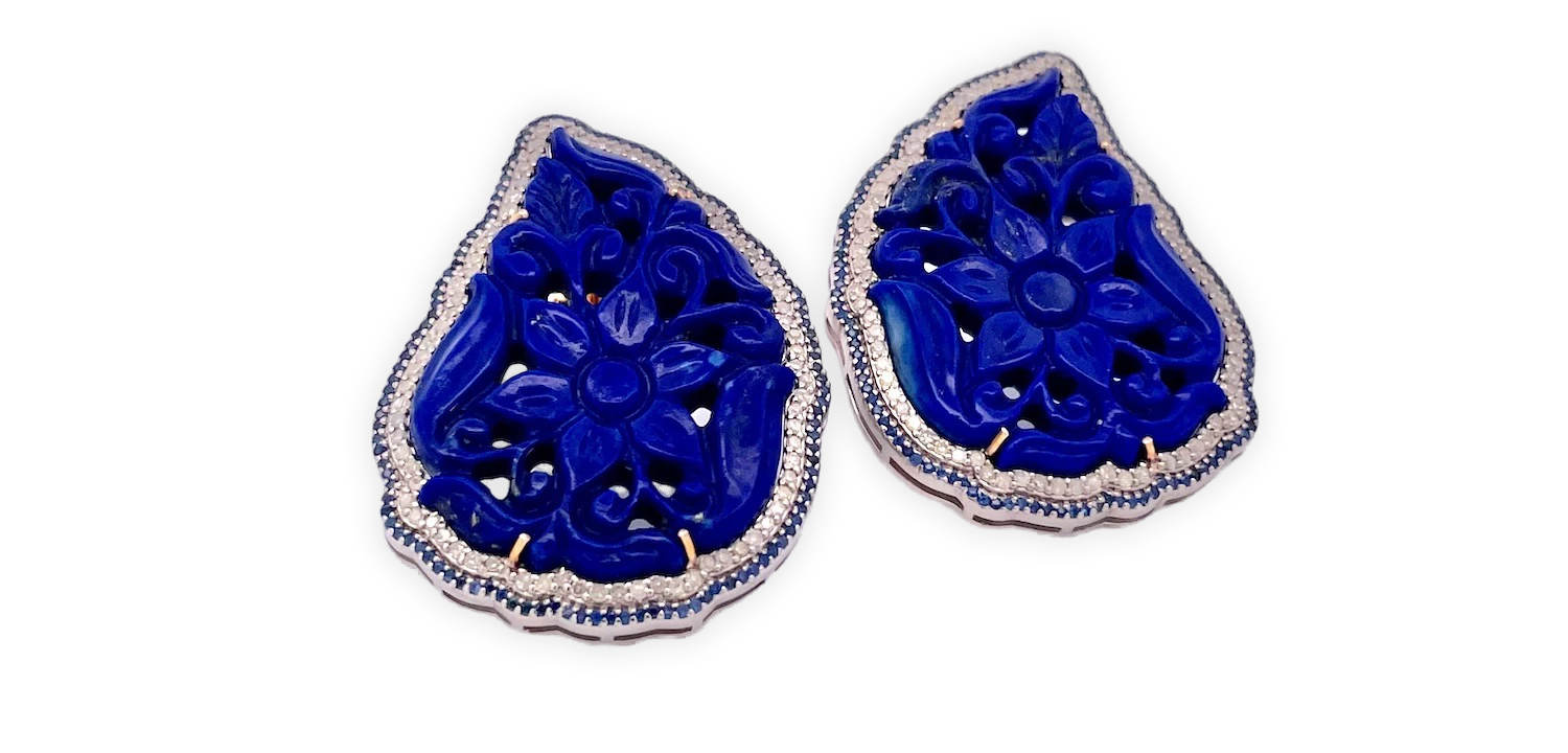 Diamond and lapis statement studs