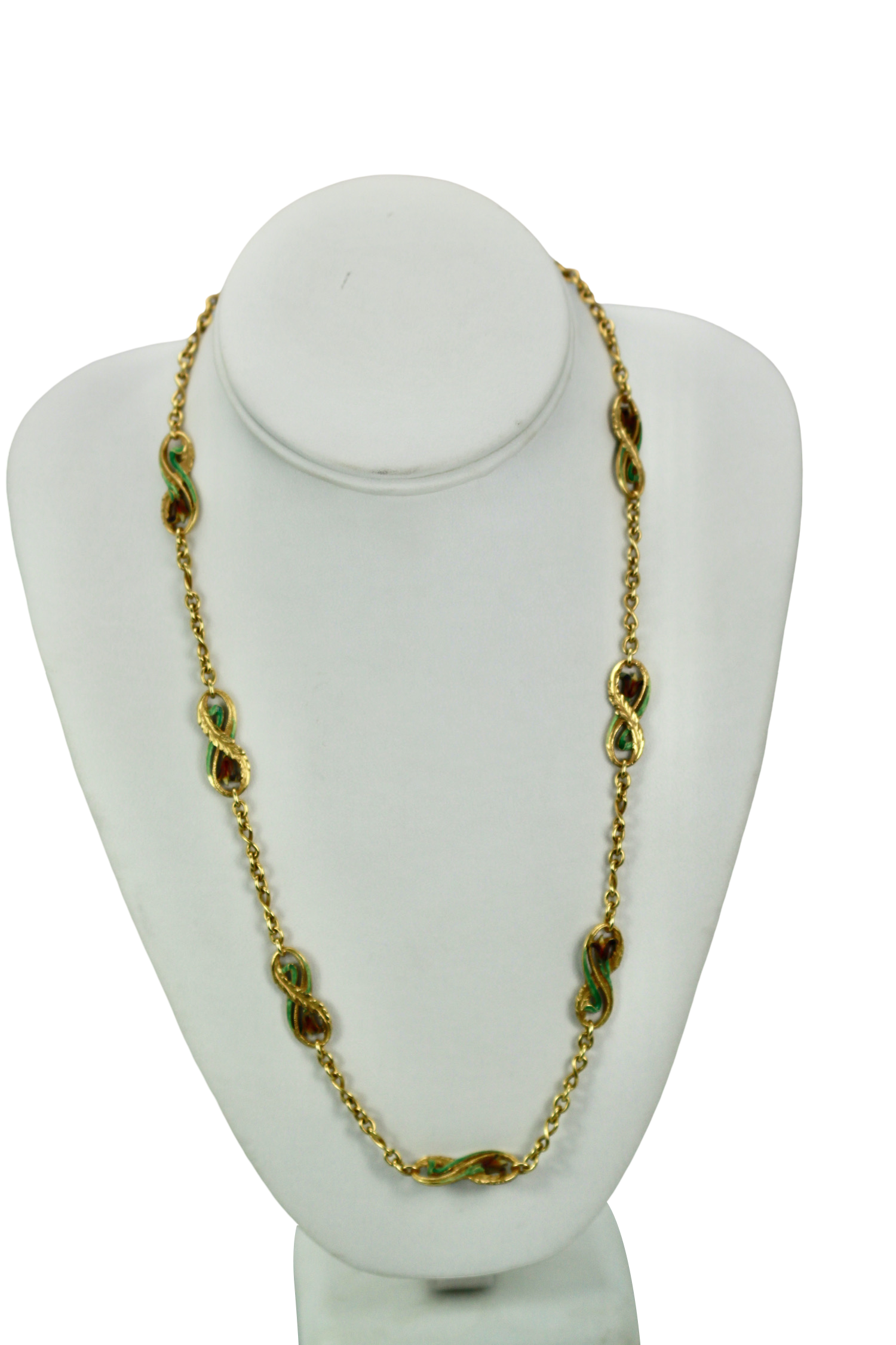 Masriera Pique a Jour Long Chain 18K