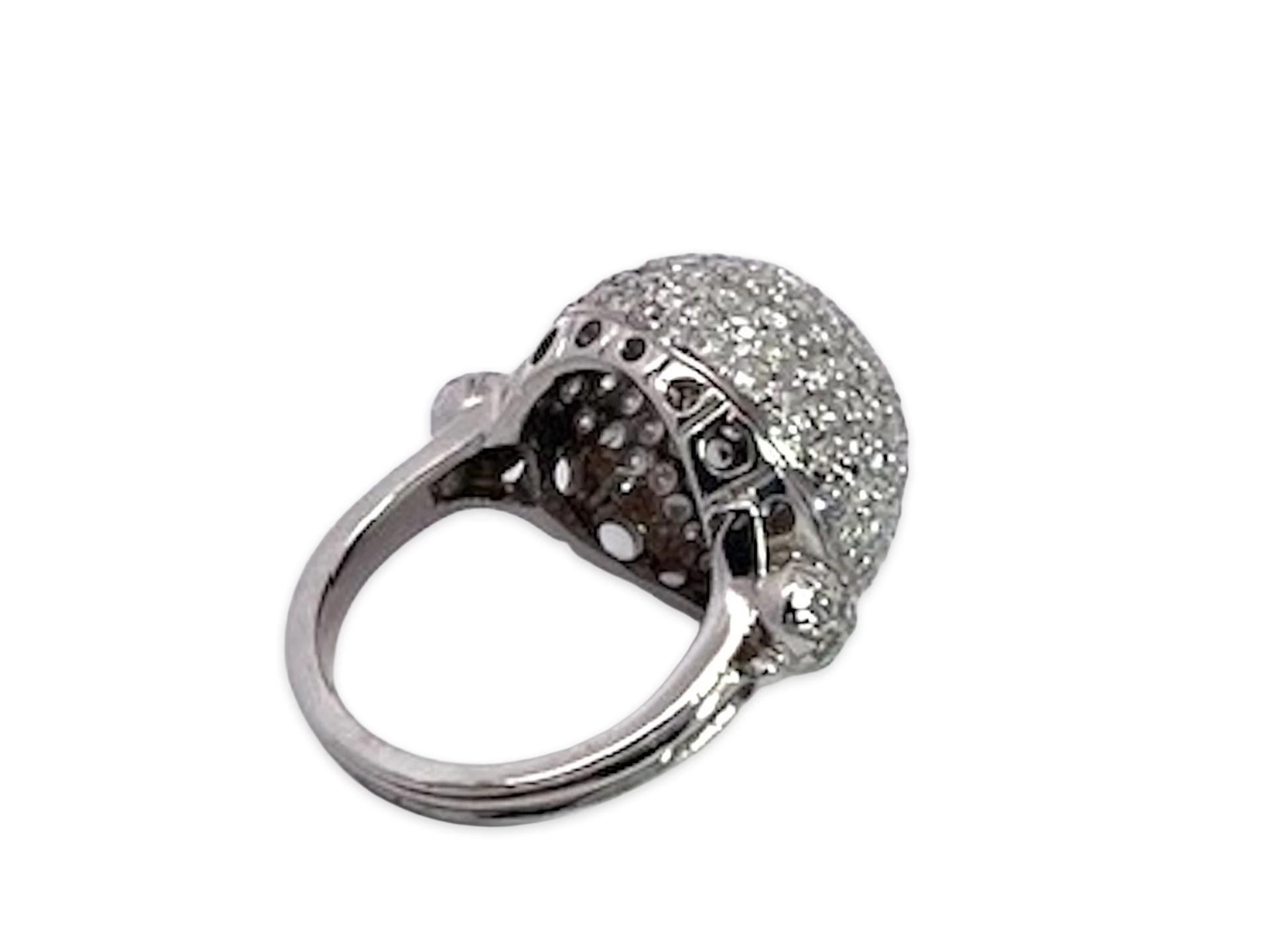 18K White Gold Diamond Boule Ring 3.95 Carats