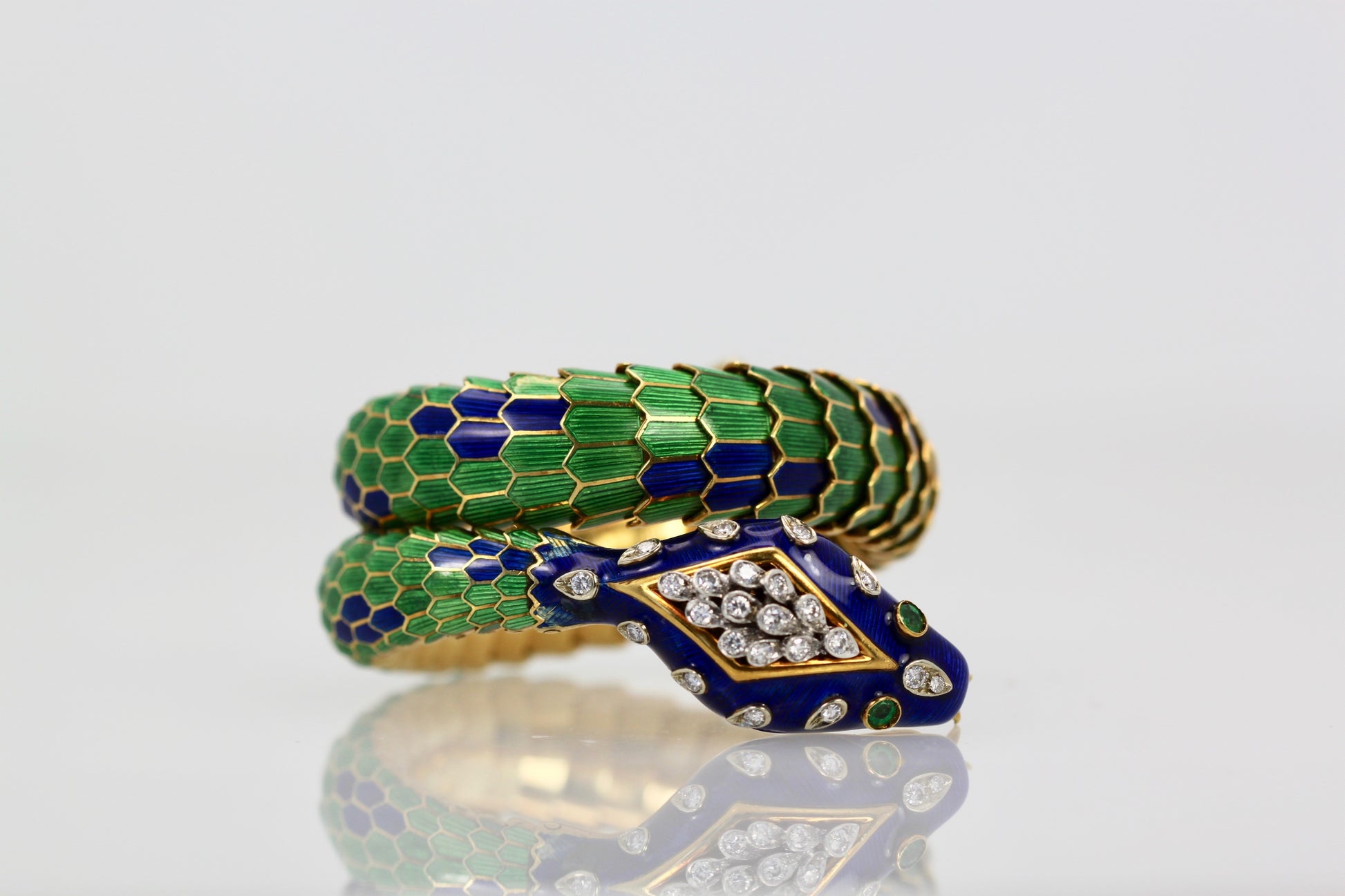 Enamel Articulated Snake Bracelet