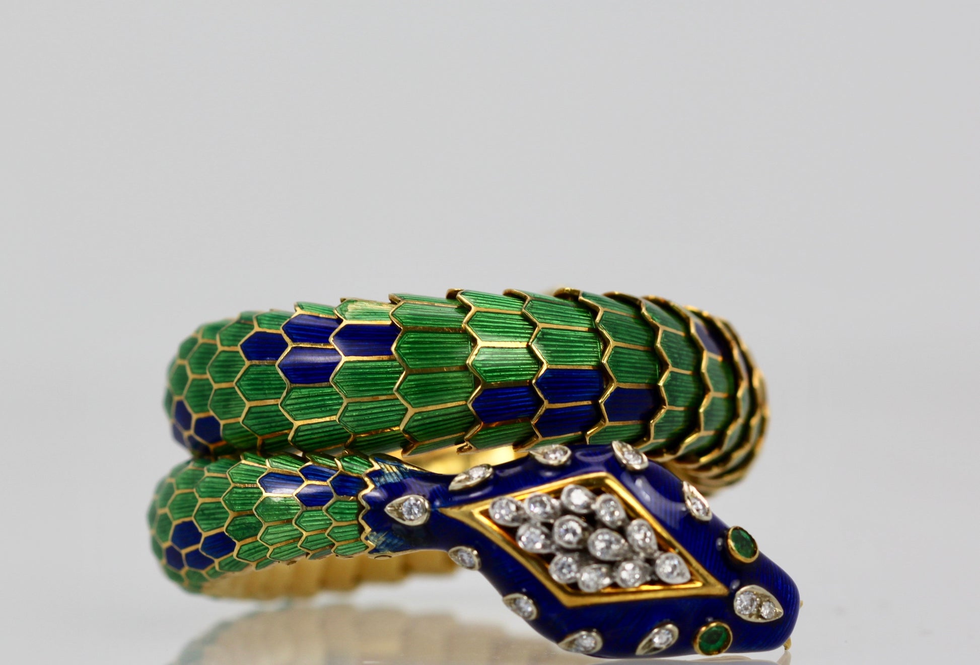 Enamel Articulated Snake Bracelet