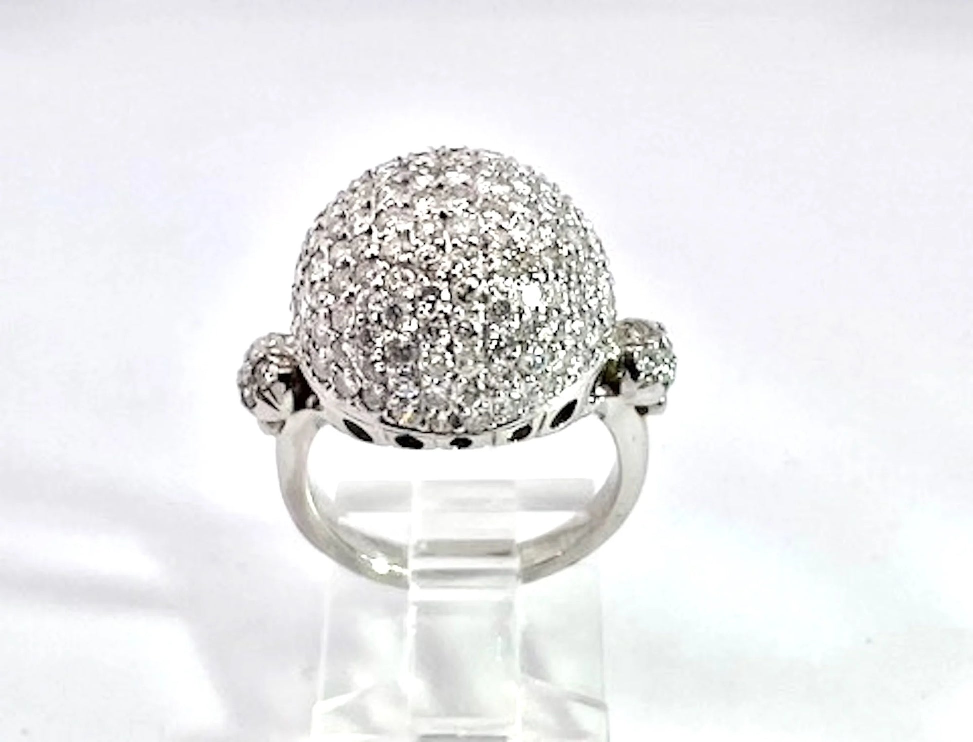 18K White Gold Diamond Boule Ring 3.95 Carats