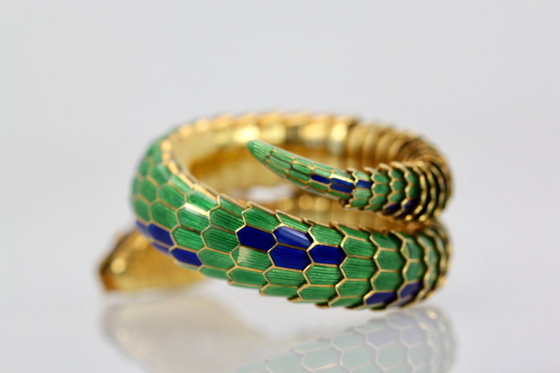 Enamel Articulated Snake Bracelet