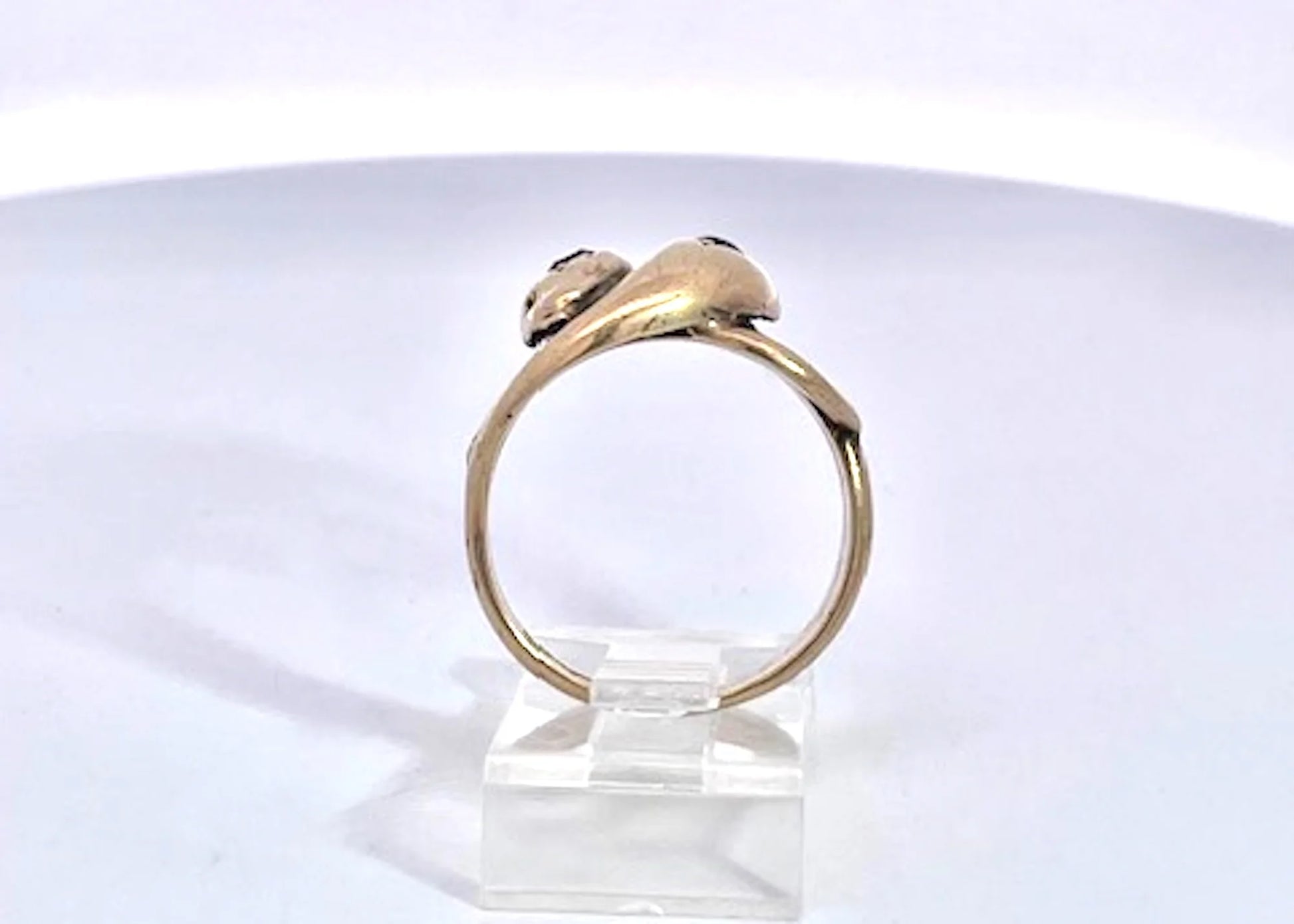 14K Yellow Gold Double Snake ring with Garnets