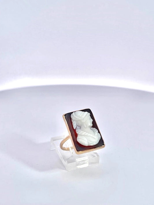 Hardstone Cameo Ring 14K Yellow Gold
