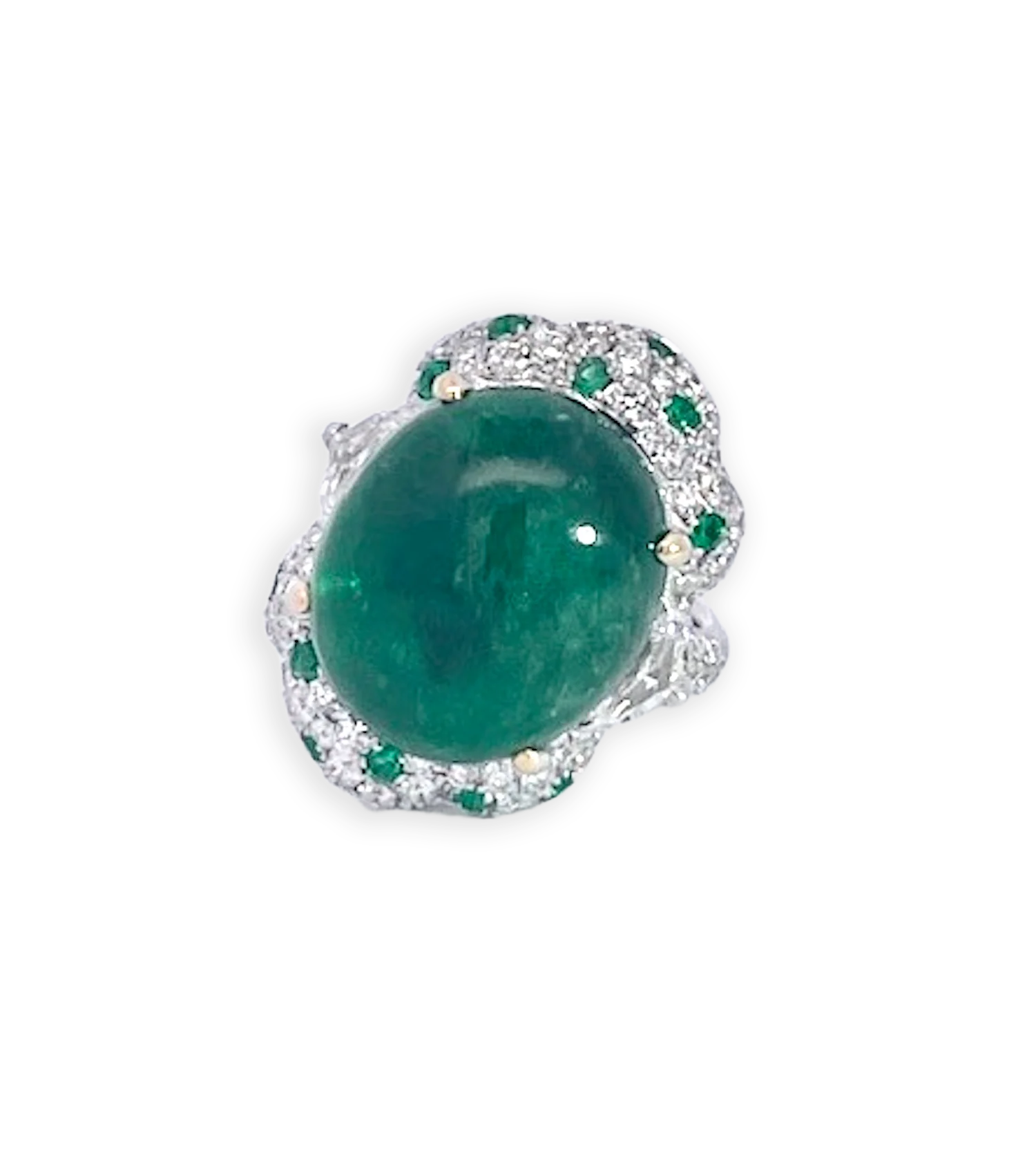 21.10 carats Emerald Cabochon Ring 18K