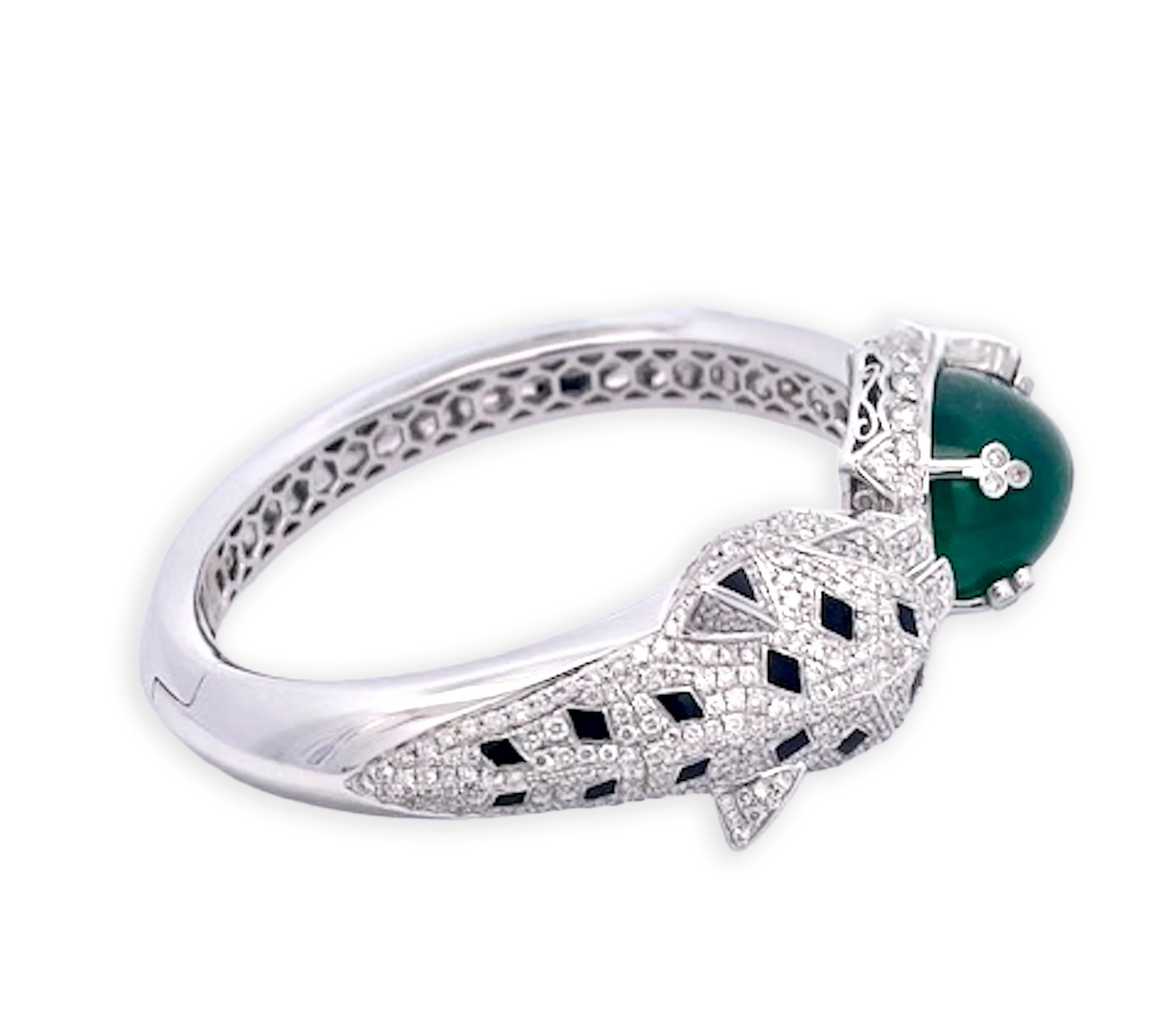 Emerald Diamond Onyx Panthere Bracelet with Large Cabochon Emerald 29.78 cts