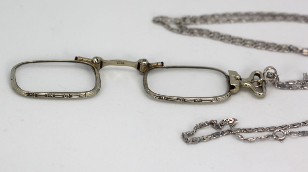 Art Deco Lorgnette With 26" Chain