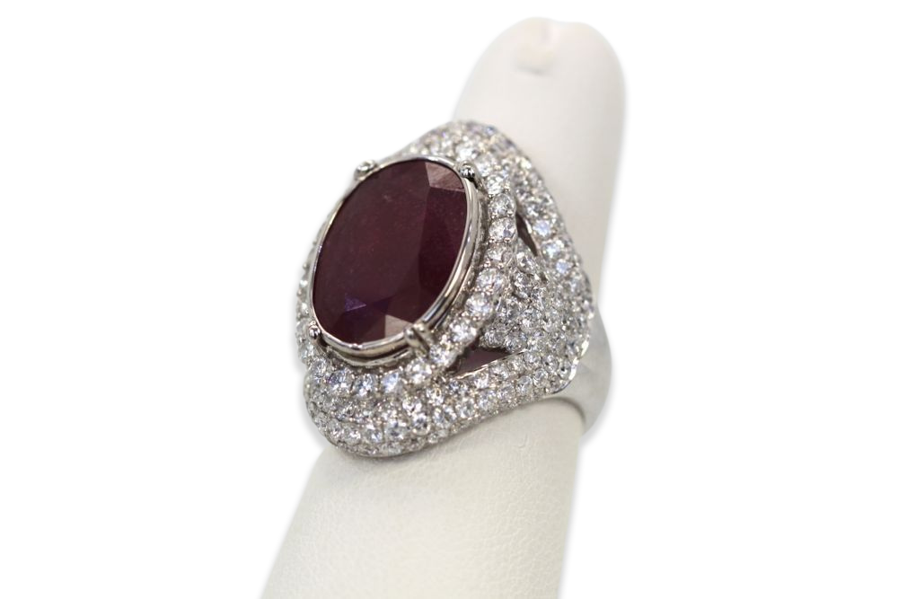 Ruby & Diamond Ring 18k White Gold