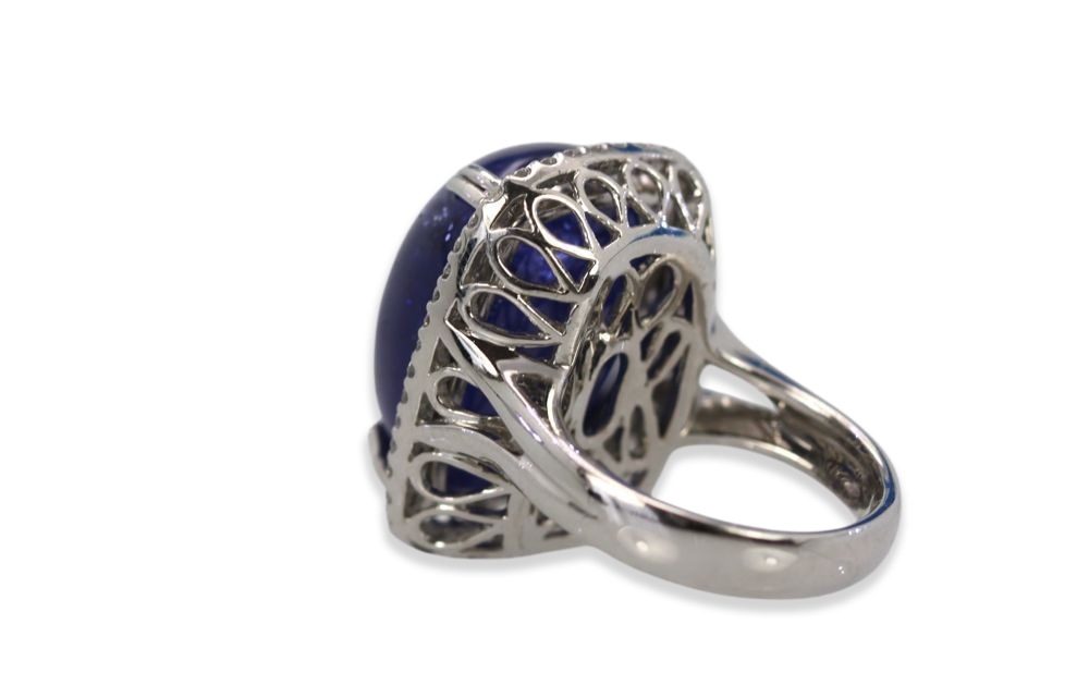 Tanzanite 35.39 Ct Cabochon High Dome Ladies Ring