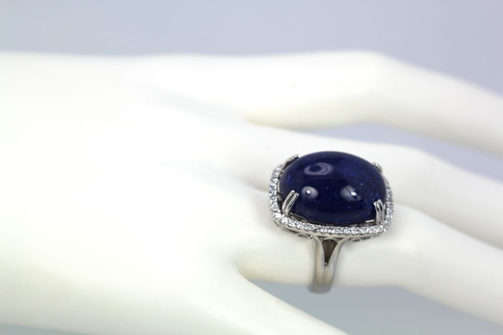 Tanzanite 35.39 Ct Cabochon High Dome Ladies Ring