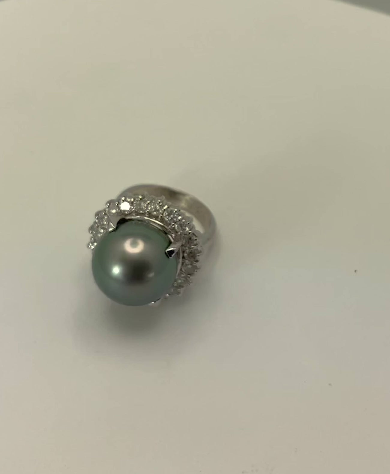 Tahitian Black South Sea Pearl Ring