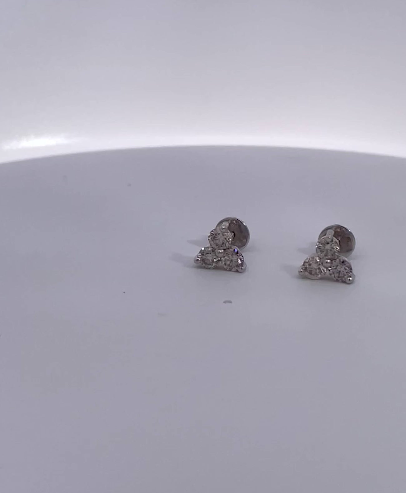 Diamond 3 Stud earrings 