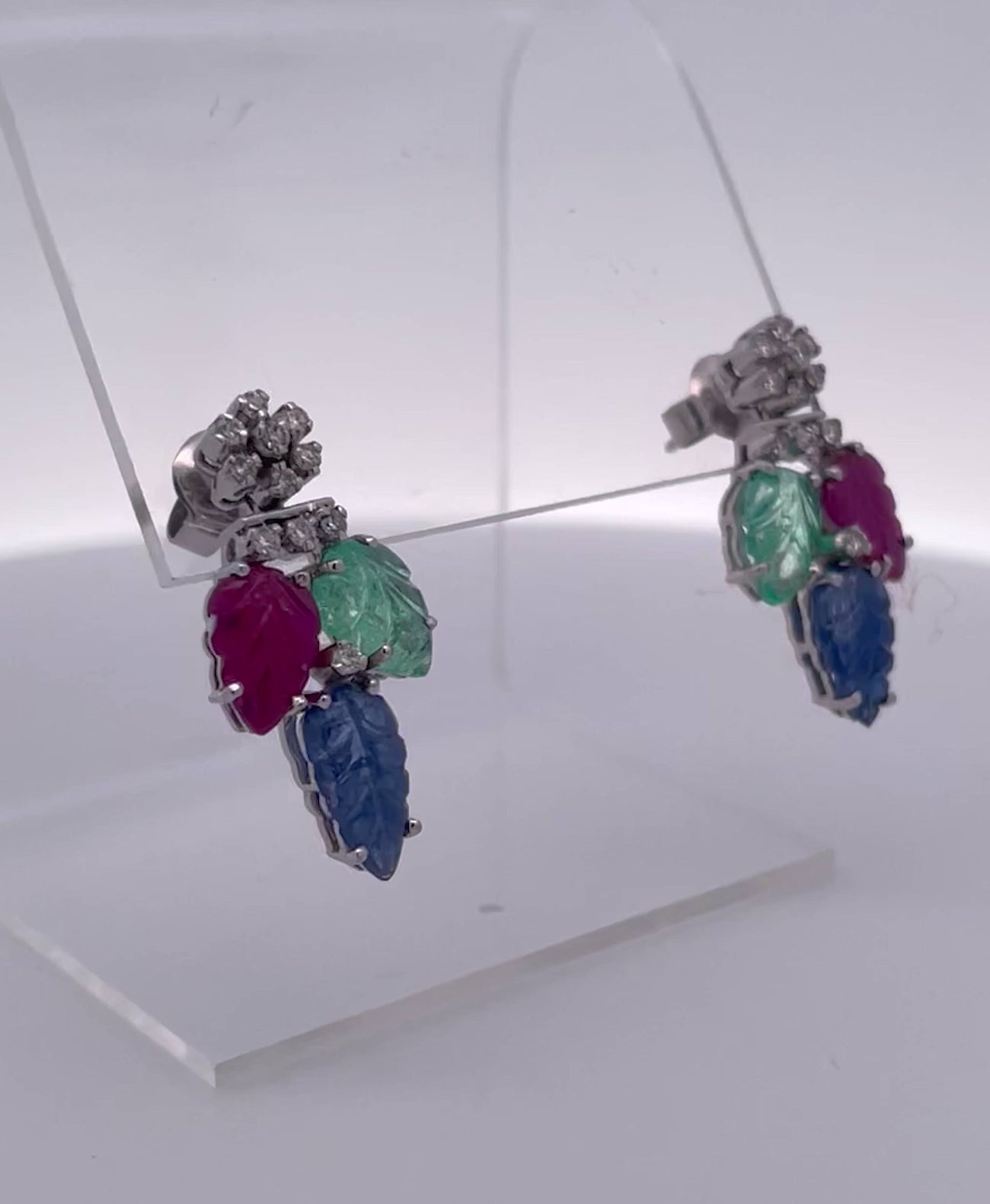 14K gold fruit motif earrings