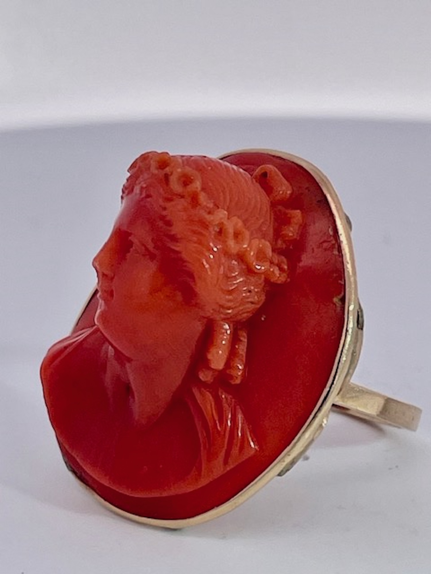 High relief Coral Cameo ring 9K