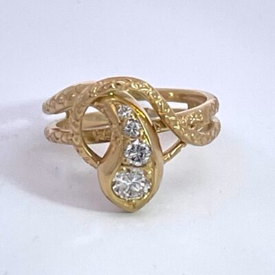 Diamond Head Snake Ring 18K