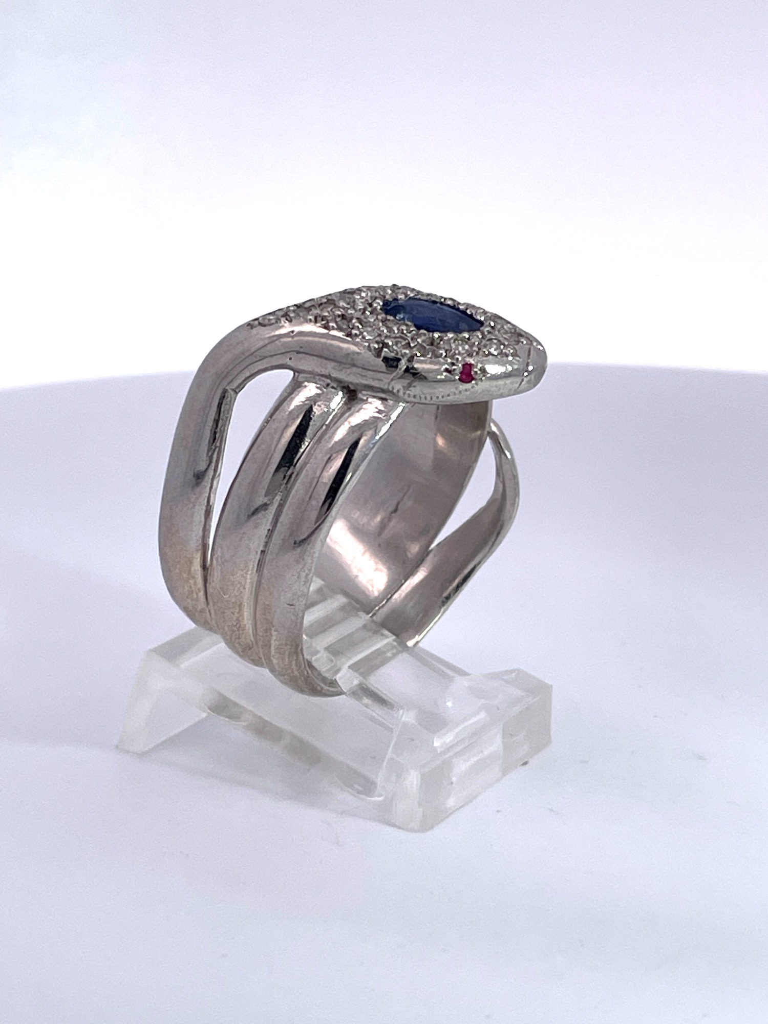 18K White Gold Diamond Tanzanite Head Snake Ring