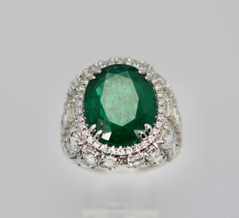 The Crown Jewel of 2026: Why This 12.25 Carat Emerald Is the Ultimate Legacy Investment