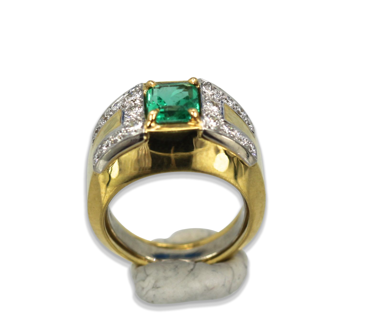 David Webb Emerald Diamond Ring - Fine Estate & Vintage Jewelry | Cris Notti Jewels