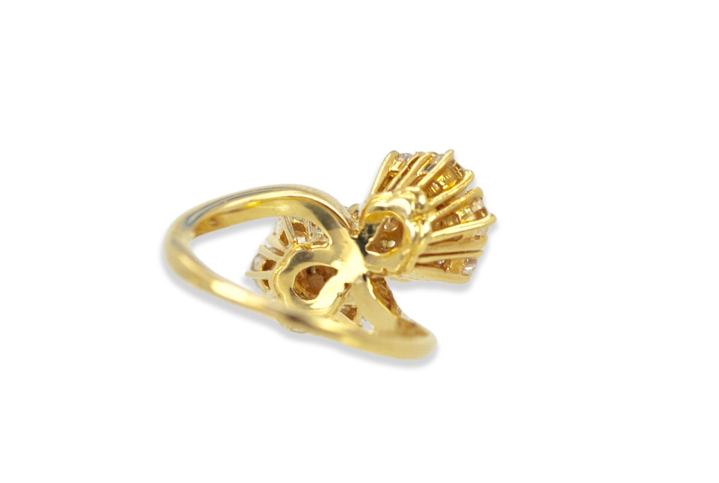 Van Cleef & Arpels Fleurette Double Flower Ring - Detail View 3 | Cris Notti Jewels