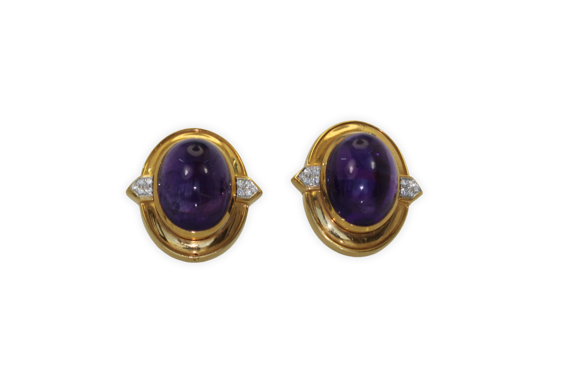 David Webb Amethyst Cabochon Earrings 18K - Detail View 1 | Cris Notti Jewels